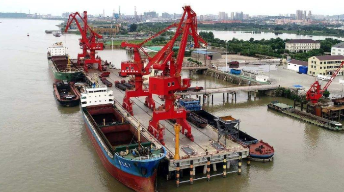 齐齐哈尔概述露天料场港口封闭问题的实行方法